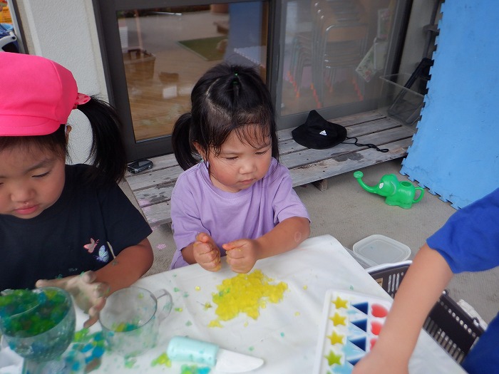 ３歳児 ひかり組　７月の様子