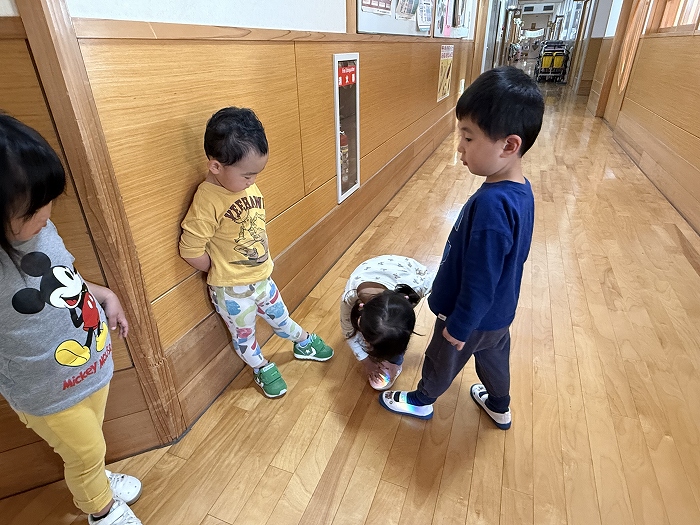 レインボー見つけたよ（2歳児）